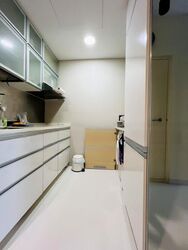 RV Suites (D10), Apartment #451627701